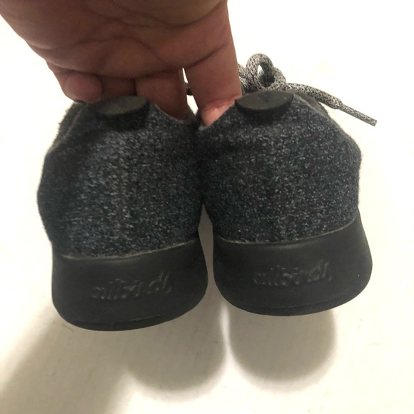 Allbirds The Wool Runners in Dark Gray color size W6 - Picture 9 of 11